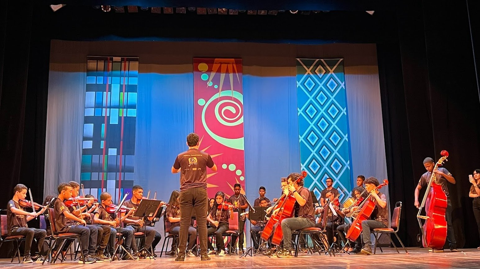 Orquestra Meninas e Meninos da Alegria realiza primeira turnê por Pernambuco