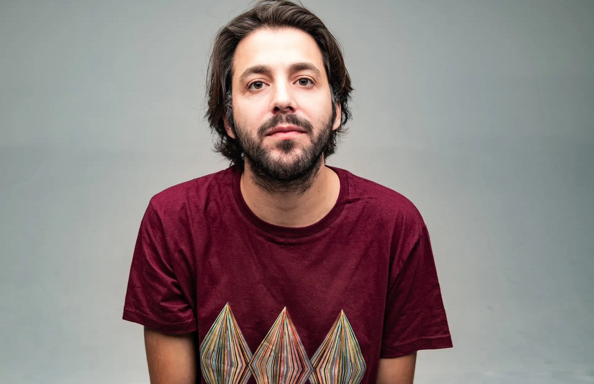 Salvador Sobral recebe Martins em show no Teatro RioMar