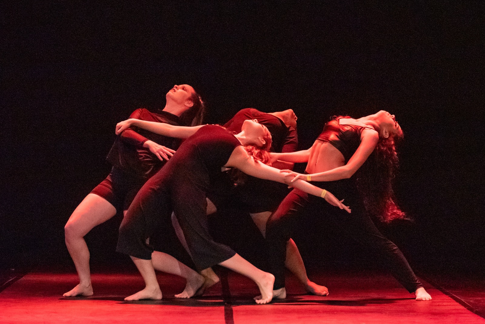 Mostra Competitiva de Dança de Pernambuco realiza edição no Teatro Luiz Mendonça