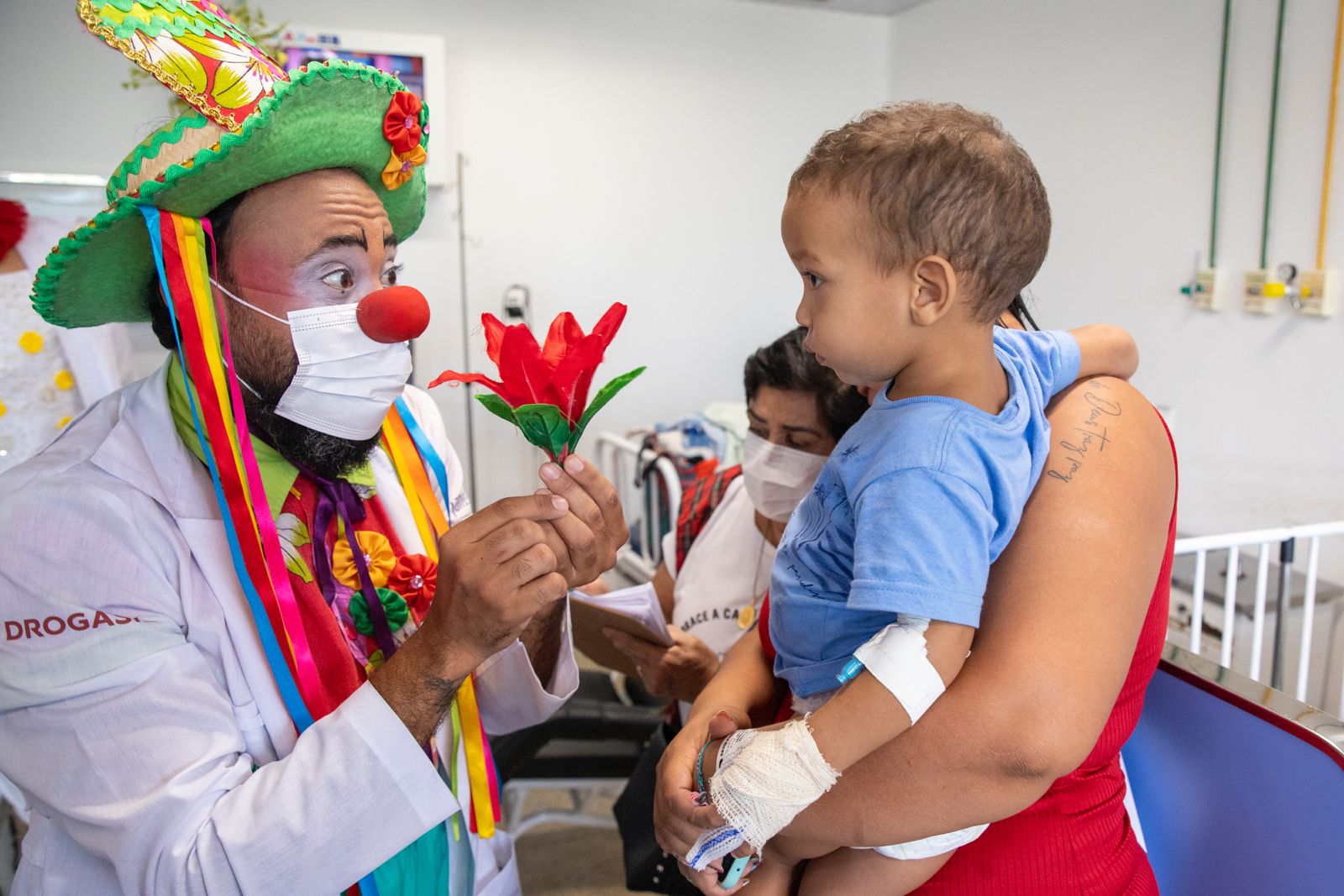 Doutores da Alegria participam do São João do Recife