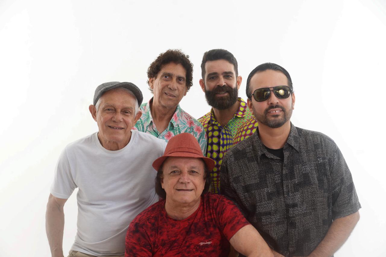 Som da Terra celebra aniversário com o show ‘No Meio do Mundo’