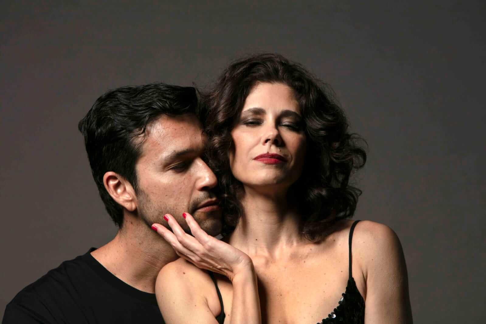 Peça ‘Eu Te Amo’, com Sergio Marone, chega ao Teatro do Parque