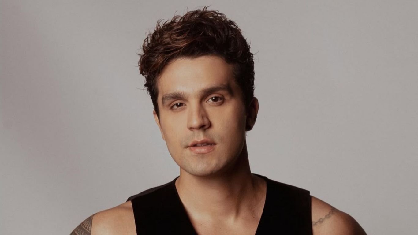 Luan Santana trará a turnê ‘Ao Vivo na Lua’ para Recife