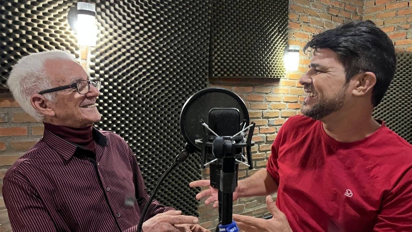 Onildo Almeida e Marcelo Rossiter exaltam Caruaru em novo feat
