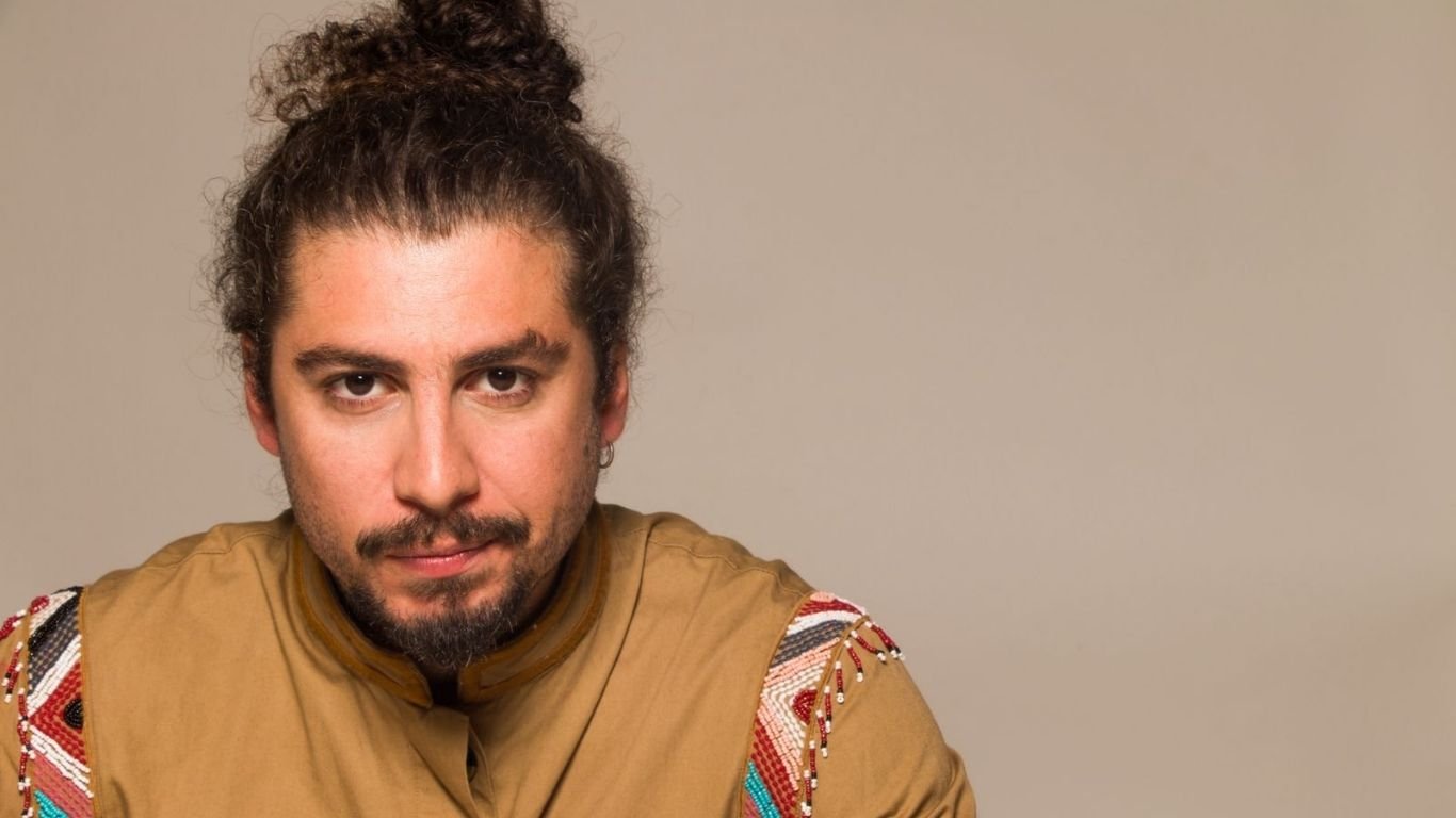 Juzé apresenta show inédito no Recife nesta sexta (16)