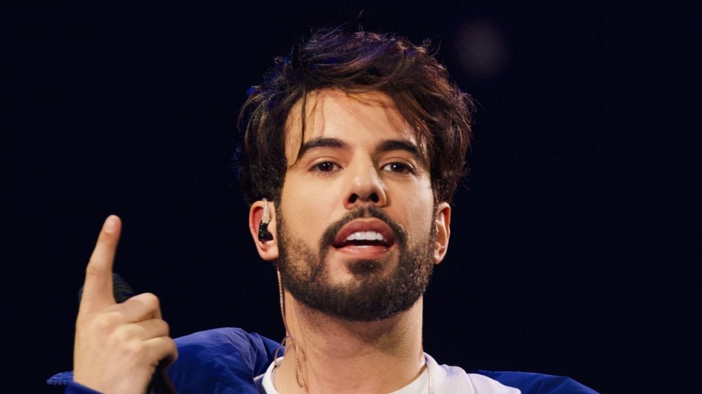 Com ingressos esgotados, Raffa Torres grava novo DVD em São Paulo