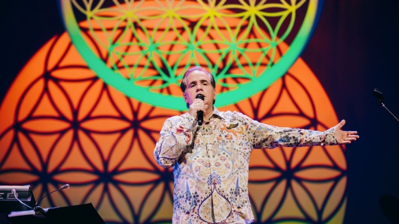 Ricardo Bacelar lança terceiro álbum ao vivo nesta sexta (30)