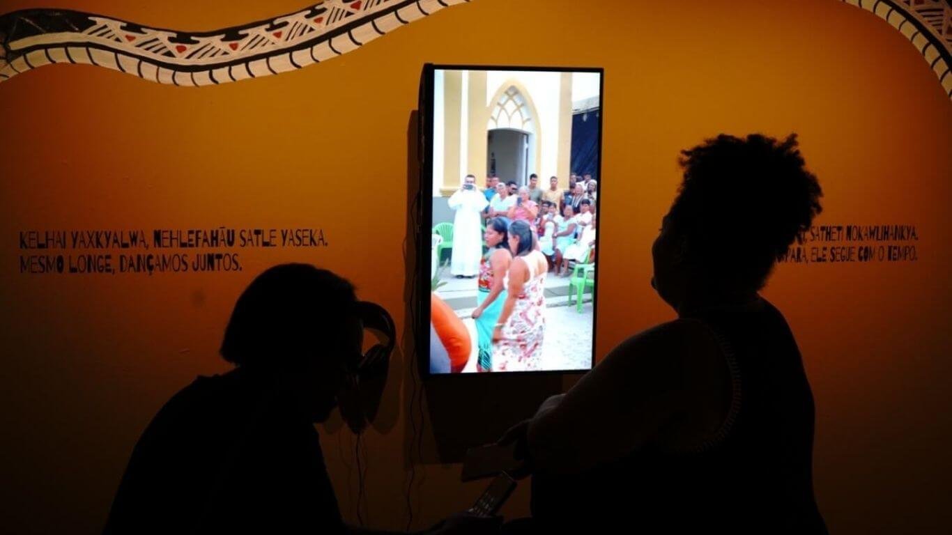 Cais do Sertão recebe exposição ancestral-futurista sobre o povo Fulni-ô