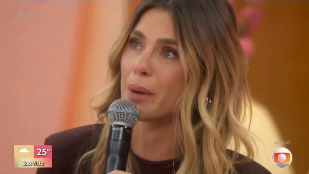Carolina Dieckmann chora ao falar sobre saúde de Preta Gil