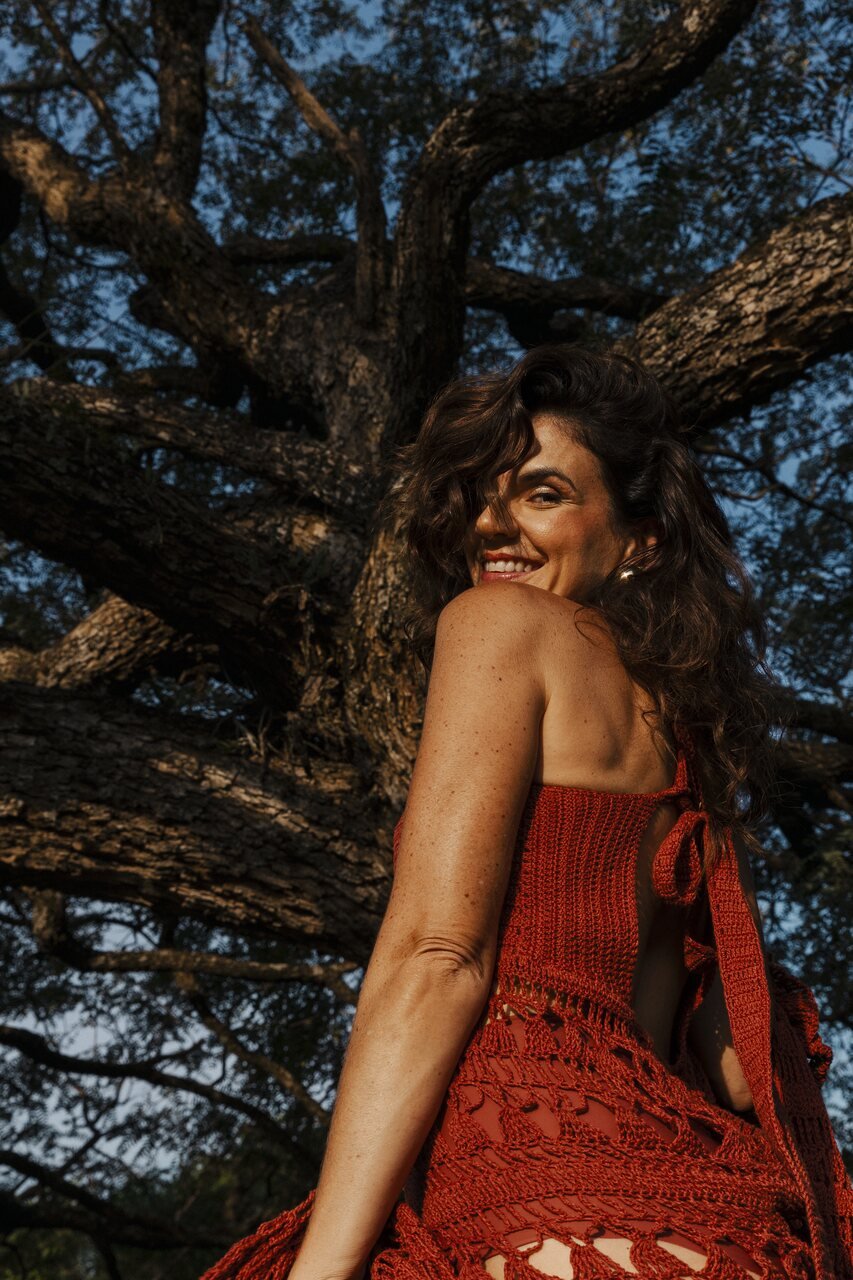 Mariana Aydar celebra herança de Luiz Gonzaga no single ‘Xote Destino’