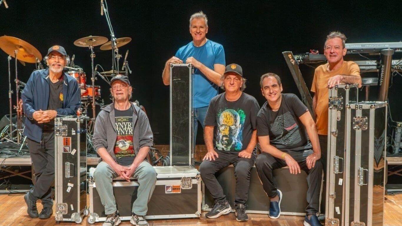The Fevers celebra 60 anos de sucesso com show no Recife