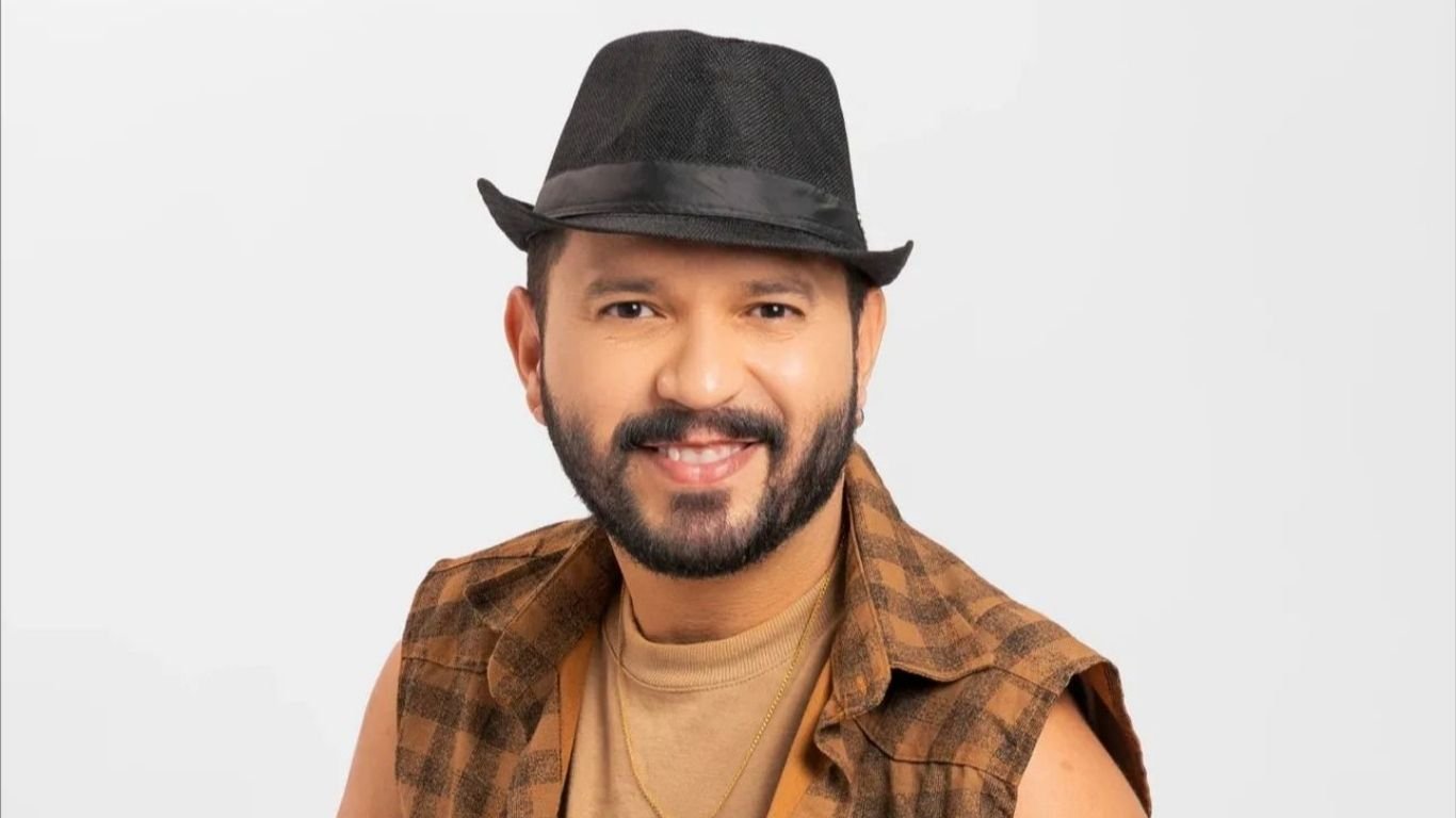 Allan Carlos abre a programação do Seis e Meia com músicas autorais