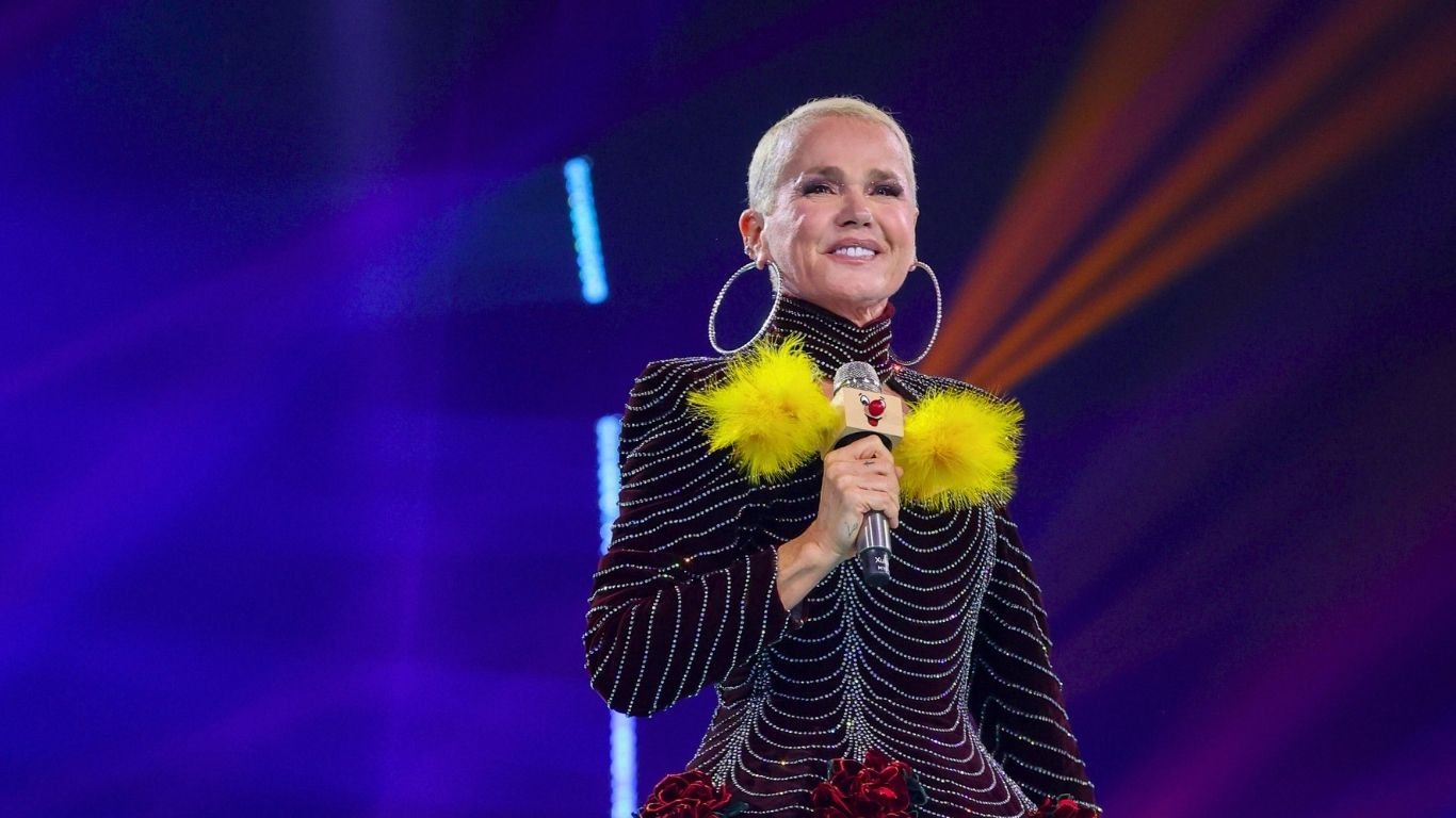 Xuxa resgata clique raro nos bastidores de filme de 1989; confira