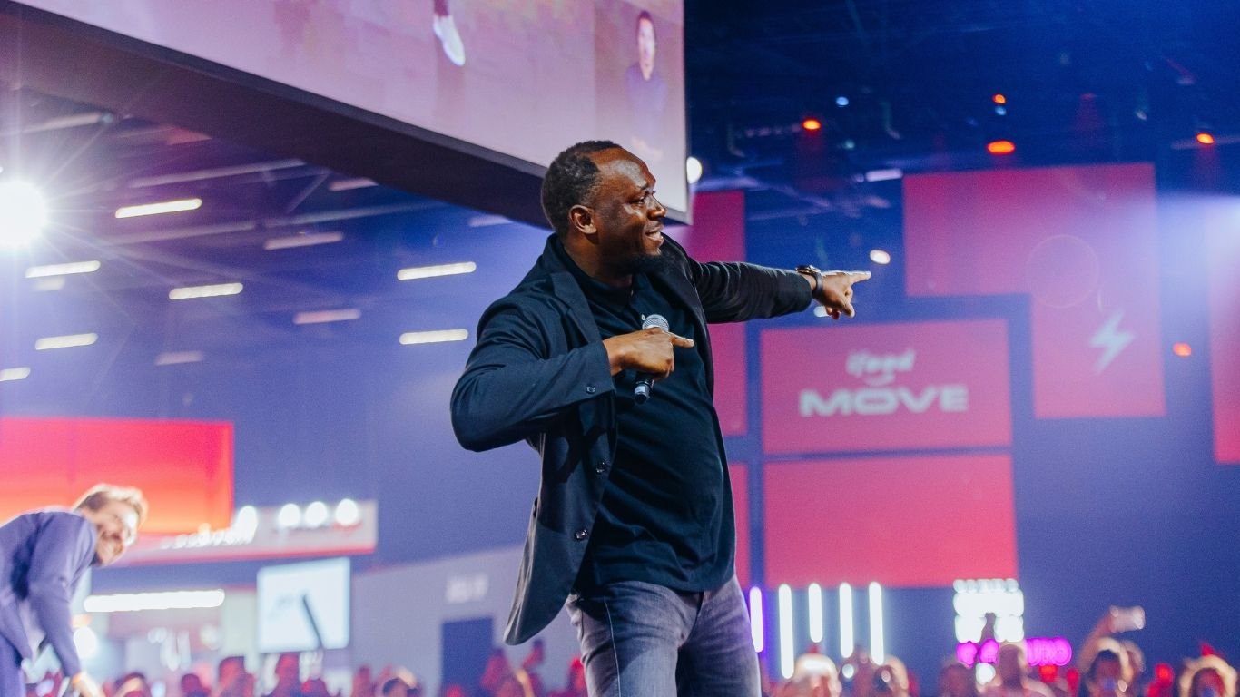 Lenda do esporte, Usain Bolt faz palestra em evento em São Paulo