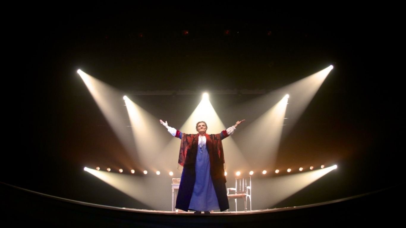 Recife recebe peça sobre Helena Blavatsky neste fim de semana