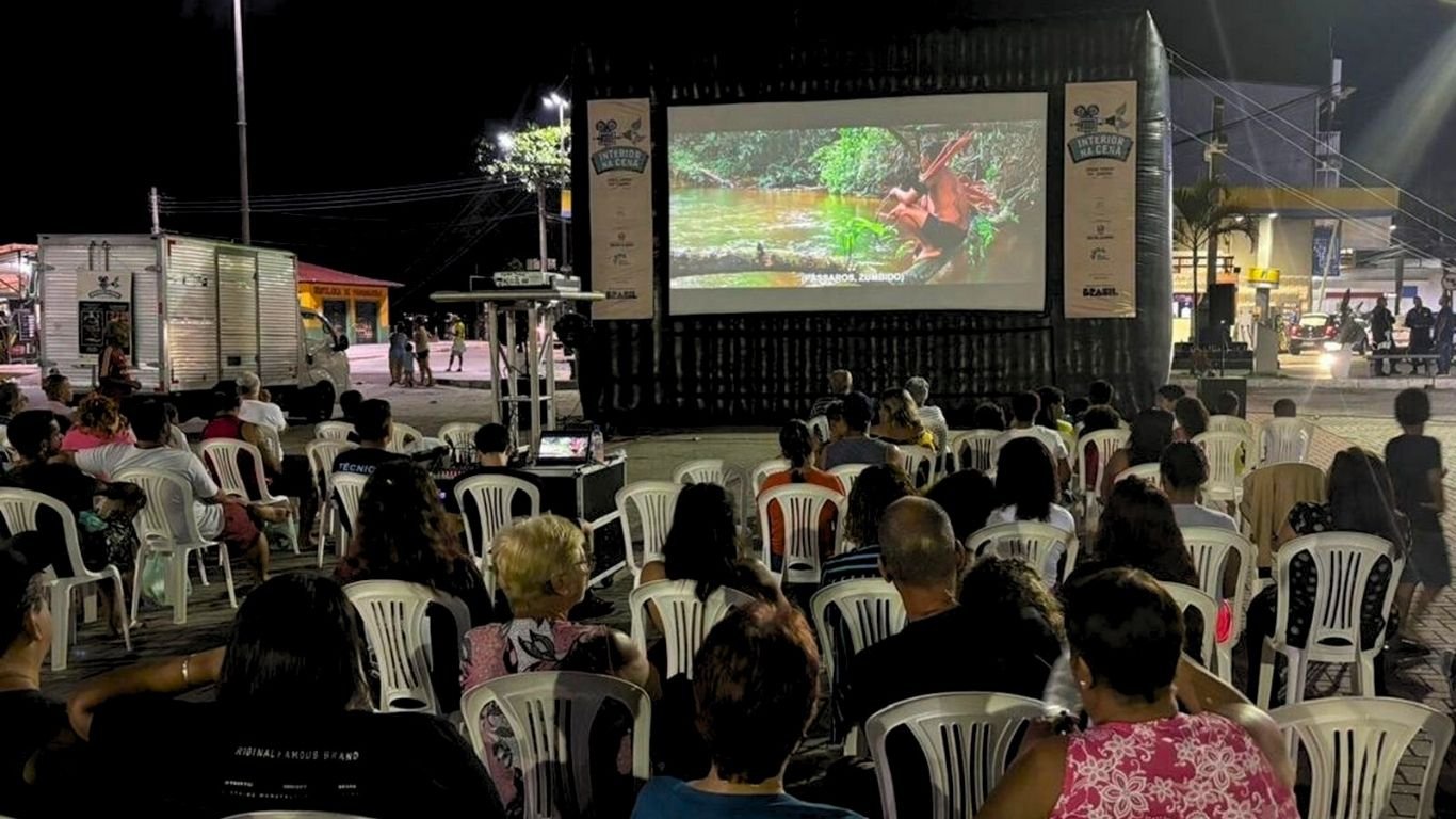 Cinema ao ar livre no Grande Recife une arte e consciência ambiental