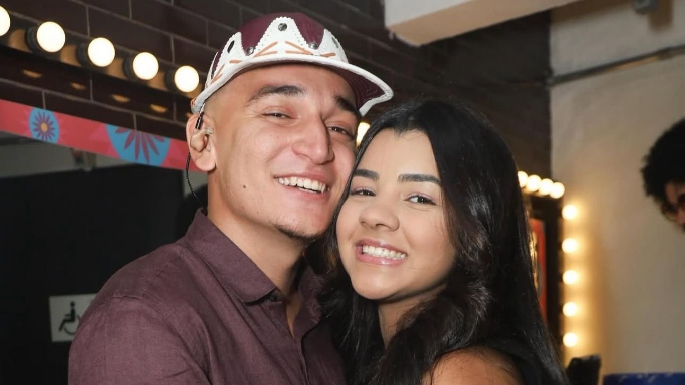 Grávida, Ary Mirelle se declara para João Gomes: “Minha vida”