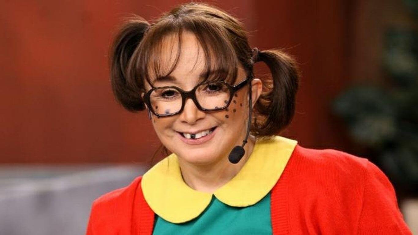 Chiquinha de ‘Chaves’ se acidenta ao cair de escadaria no México; assista