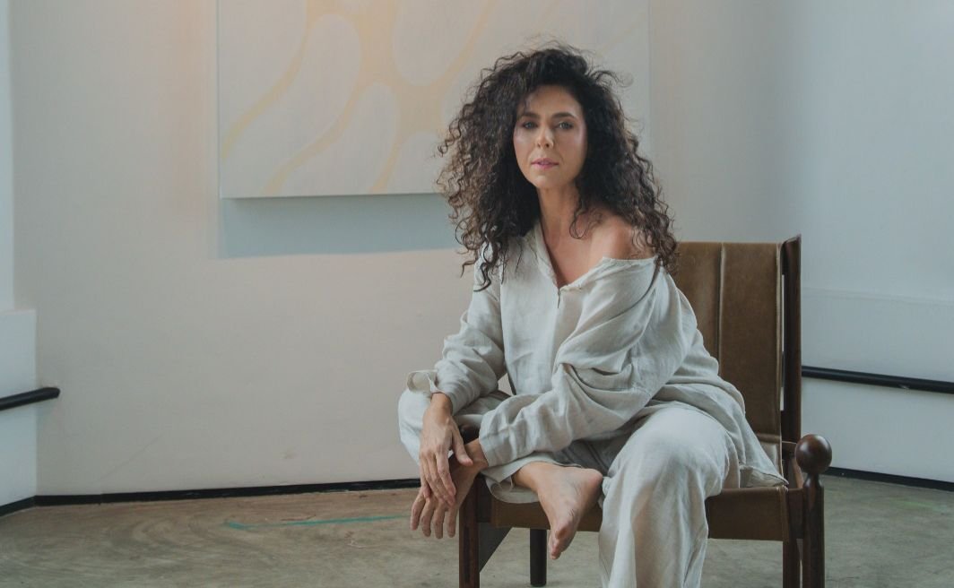 Samira Pavesi traz exposição à Galeria Janete Costa, no Parque Dona Lindu