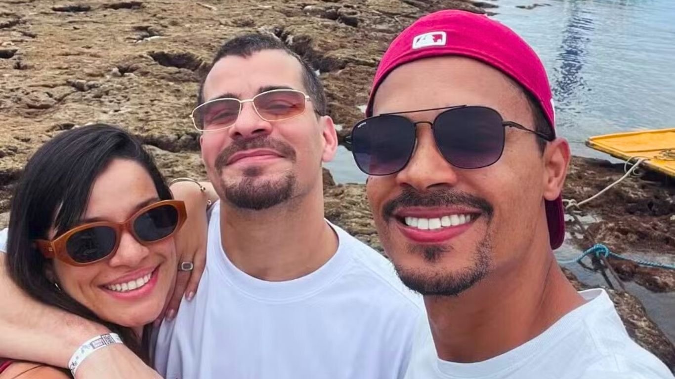 Ingrid Gaigher e Thiago Martins se encontram em Porto de Galinhas