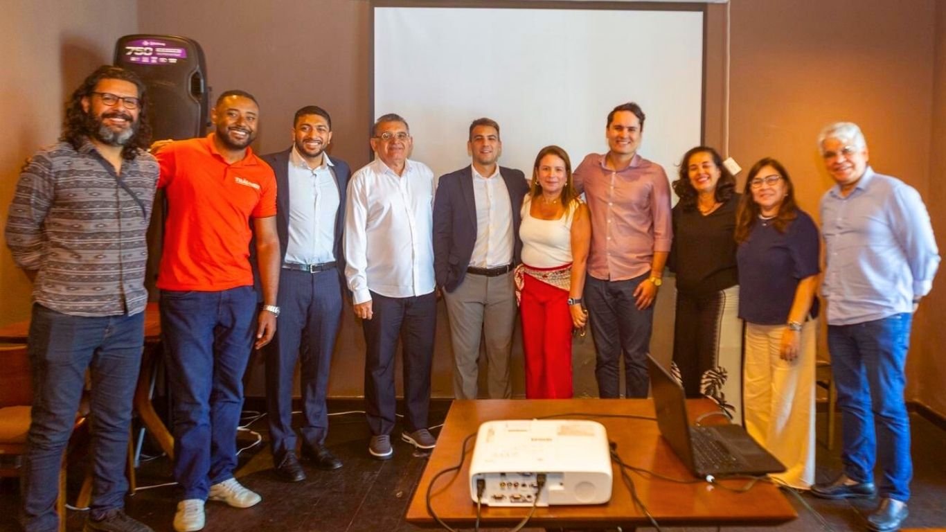 Plataforma de IA para ensino de inglês é lançada no Recife