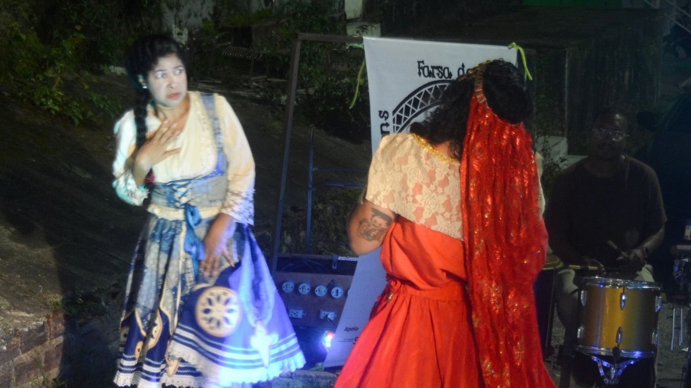 Espetáculo de rua inspirado em Ariano Suassuna chega a Olinda