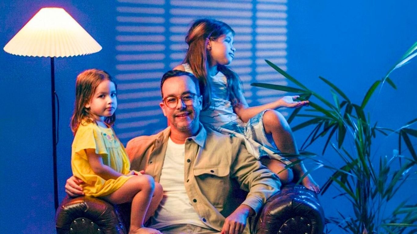 Com músicas inéditas, Ricardo Chacon lança o EP ‘Sanguíneo’