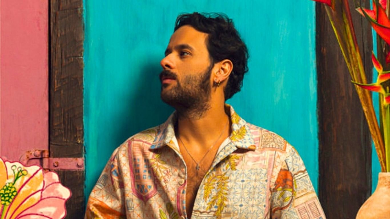 Gabriel Azevedo assina identidade visual do Coquetel Molotov 2025