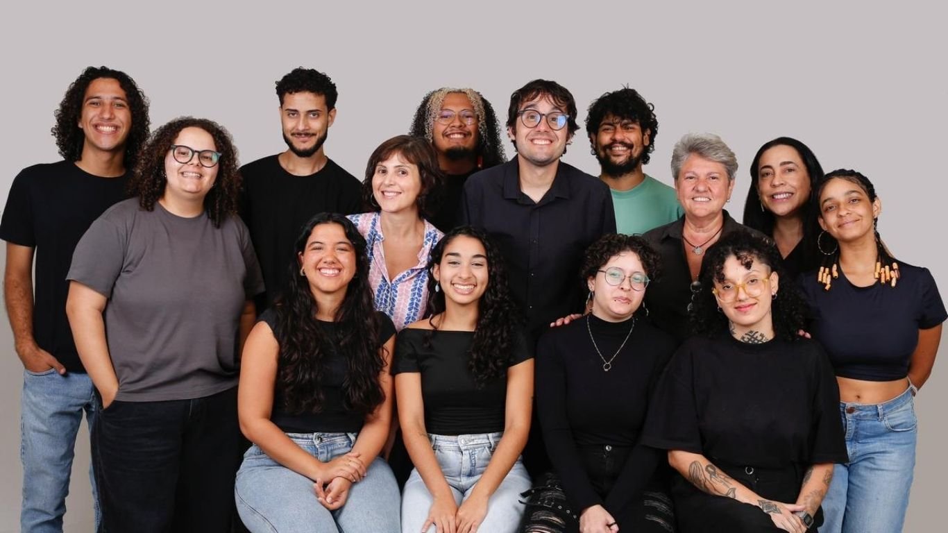 Galeria Arte Plural recebe exposição inspirada no realismo mágico