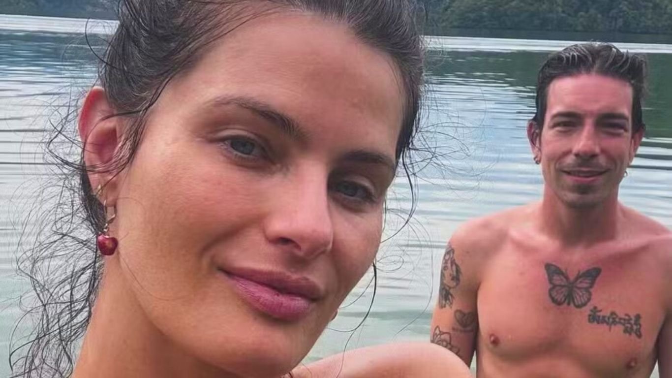 Isabeli Fontana curte dia de folga com Di Ferrero no Rio