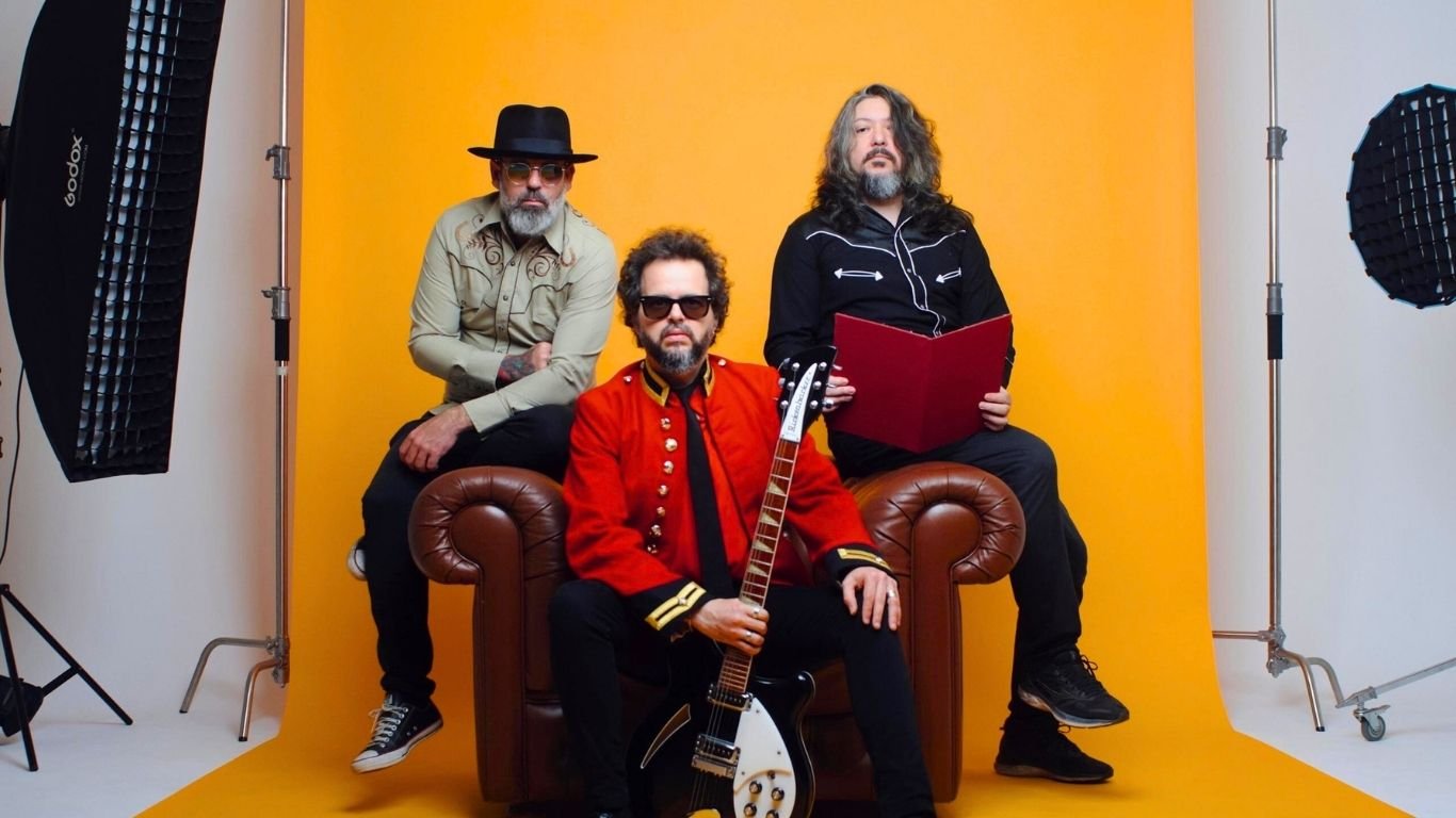 Banda Volver revisita clássicos da Jovem Guarda em novo projeto no Recife