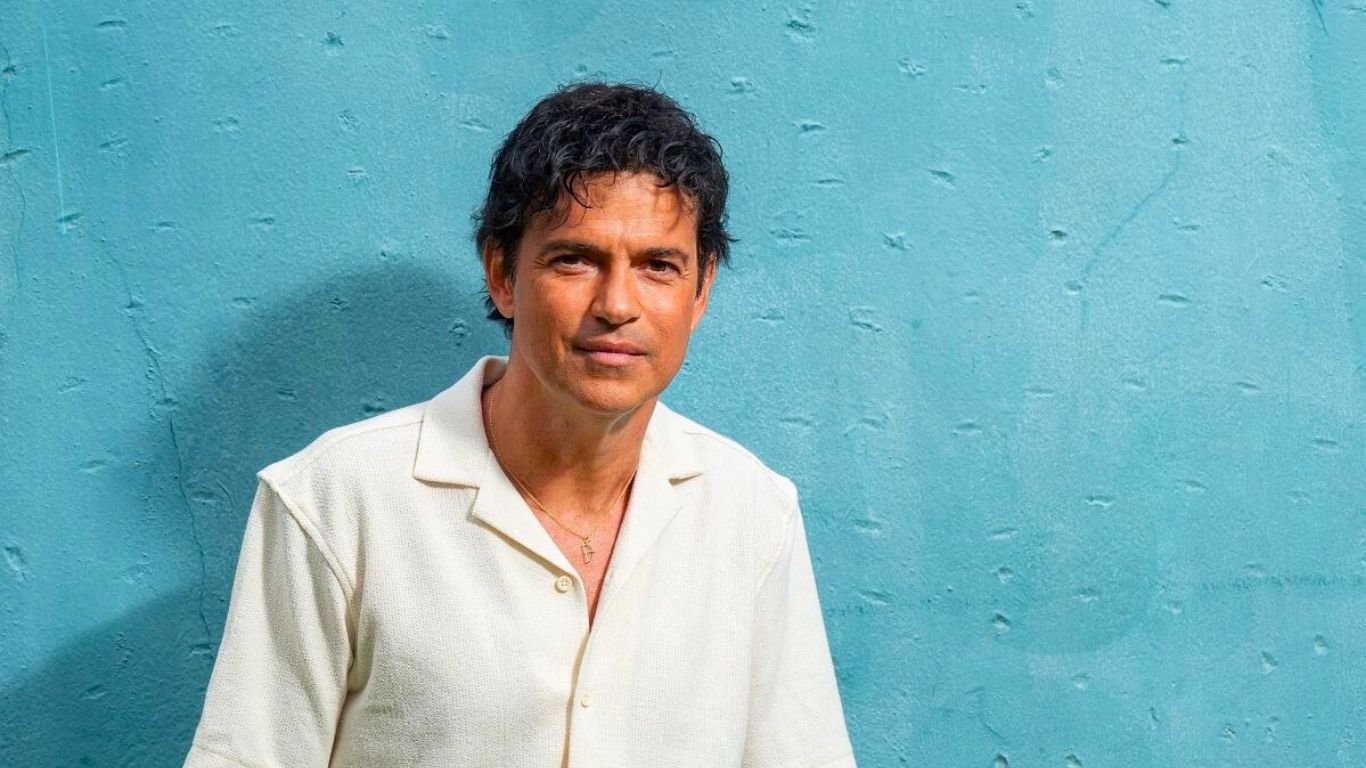 Jorge Vercillo comemora 30 anos de carreira com show em Olinda