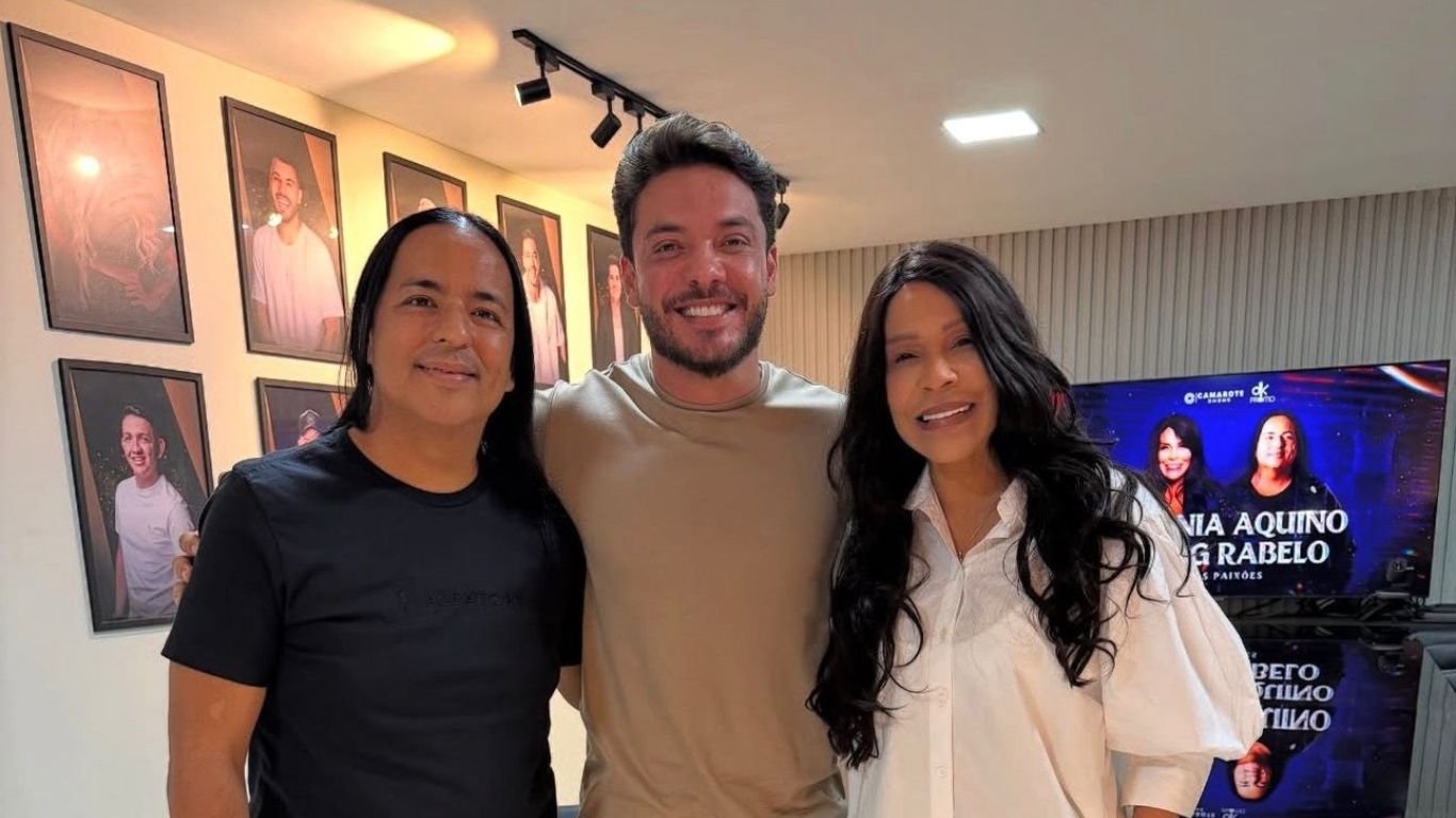 Silvânia Aquino assina contrato com empresa de Wesley Safadão