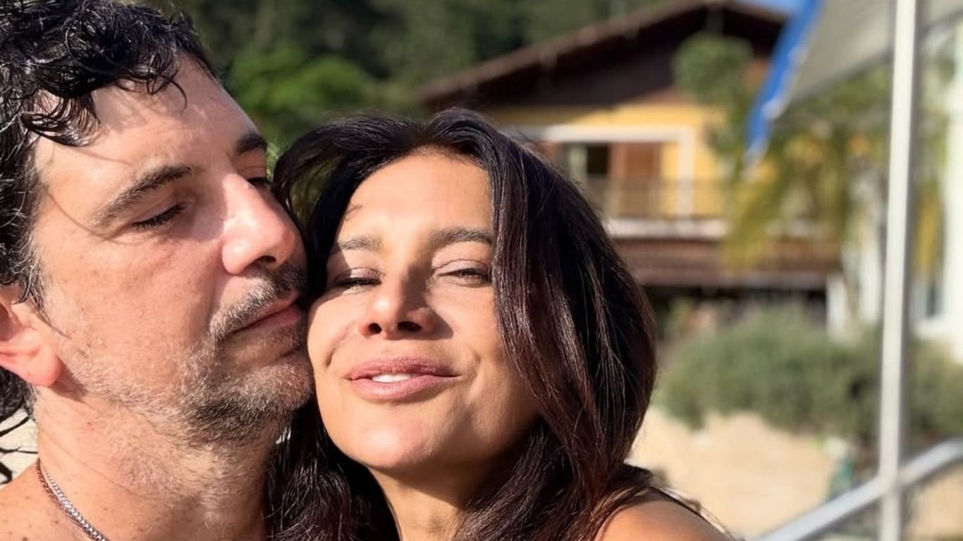 Dira Paes posta registro raro ao lado do marido: “Dias de paz”