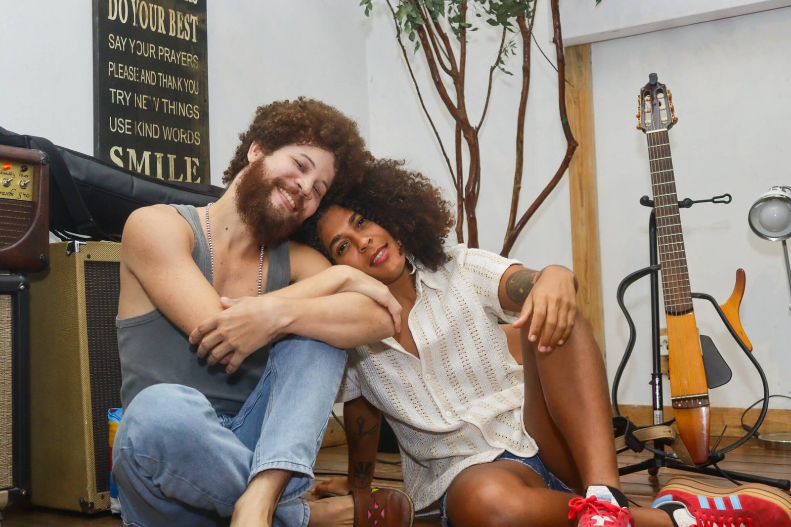 Martins e Josyara se apresentam no Recife no projeto ‘Deu Match’