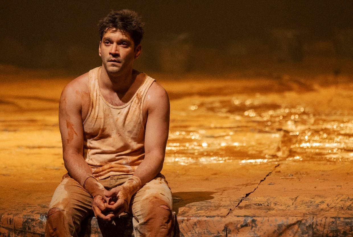 Armando Babaioff retorna ao Recife com ‘Tom na Fazenda’ e exalta Pernambuco: “Somos maravilhosos”