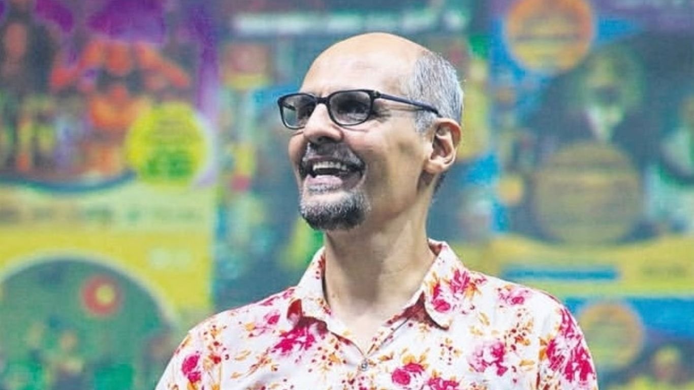 Leidson Ferraz revive a dramaturgia de Vital Santos em livros