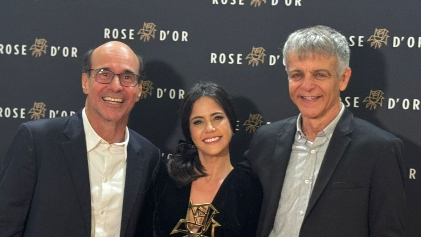 Pernambucano George Moura celebra prêmio internacional de ‘Guerreiros do Sol’