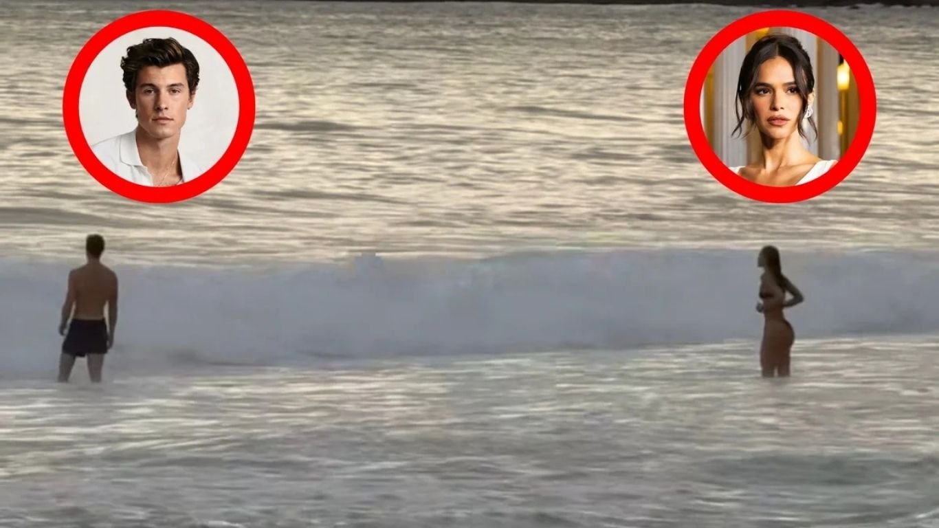 Bruna Marquezine e Shawn Mendes tomam banho de mar juntos no Rio de Janeiro