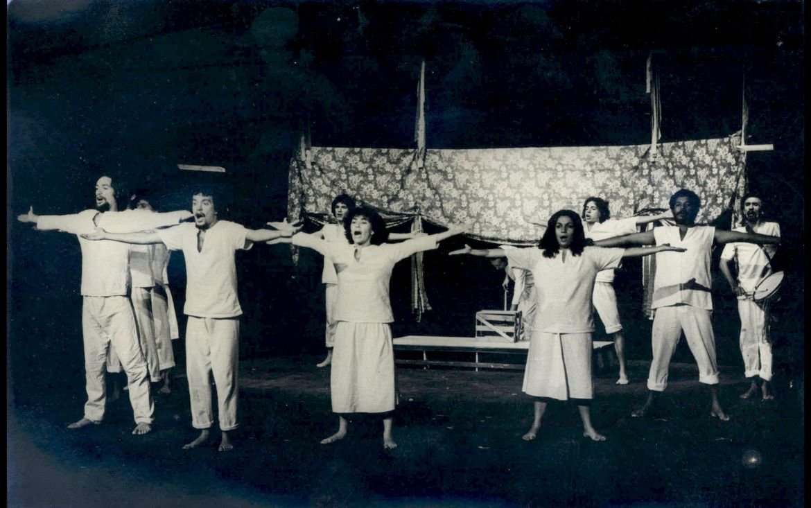 Livro de Leidson Ferraz celebra a importância de Vital Santos para o teatro pernambucano