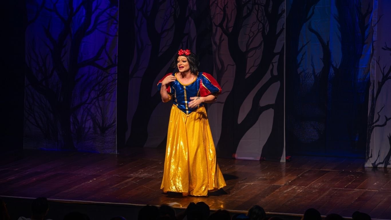 Suzy Brasil convida público do Giro para espetáculo no Recife; assista