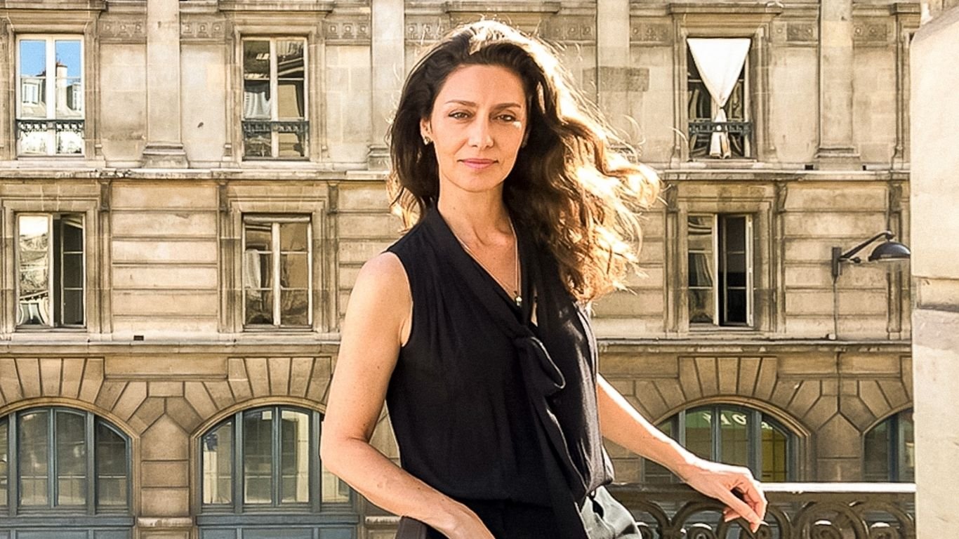 Maria Fernanda Cândido estreia peça sobre Clarice Lispector em Paris