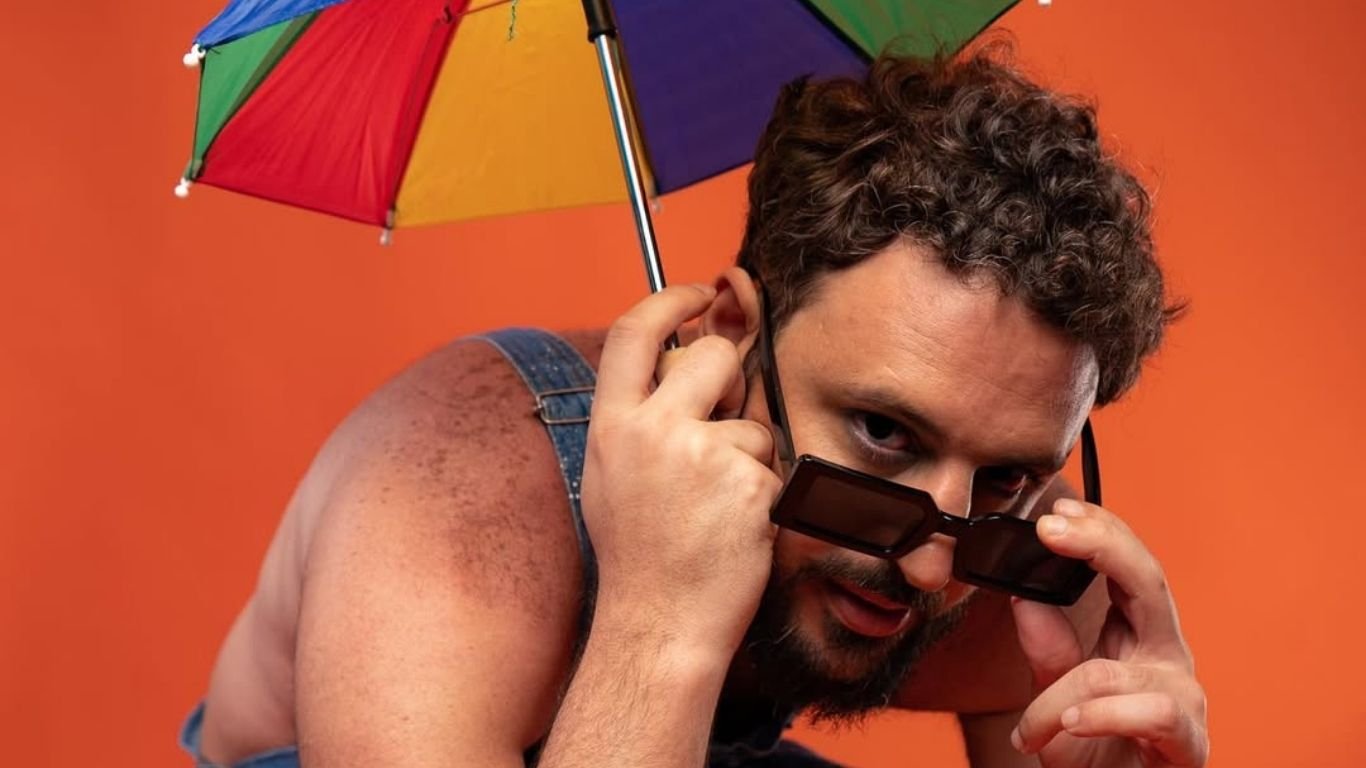 Juba Valença se apresenta nesta sexta (30), no Bloco Jovem Charles, no Recife; veja o recado do artista