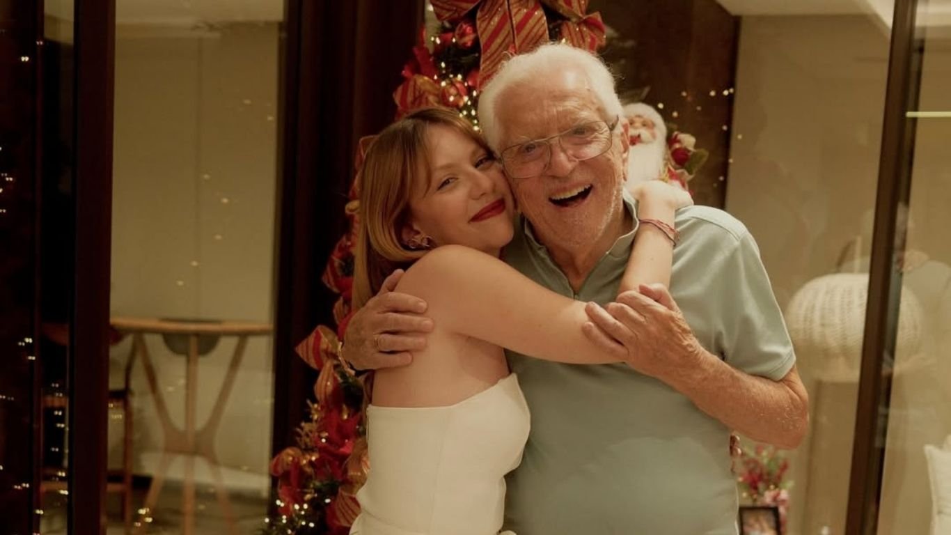 Neta de Carlos Alberto de Nóbrega é diagnosticada com câncer de mama