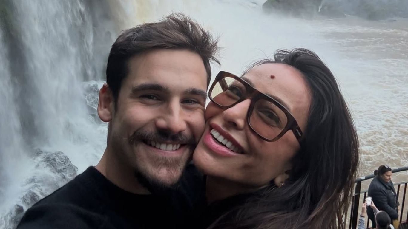 Nicolas Prattes comemora um ano de casamento com Sabrina Sato: “Grande amor”