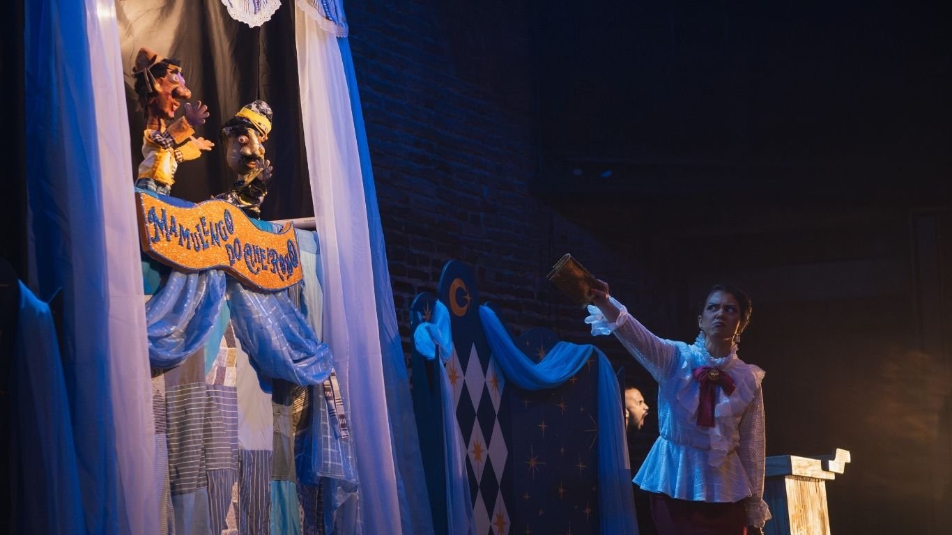 Espetáculo pernambucano resgata tradição dos mamulengos no Recife
