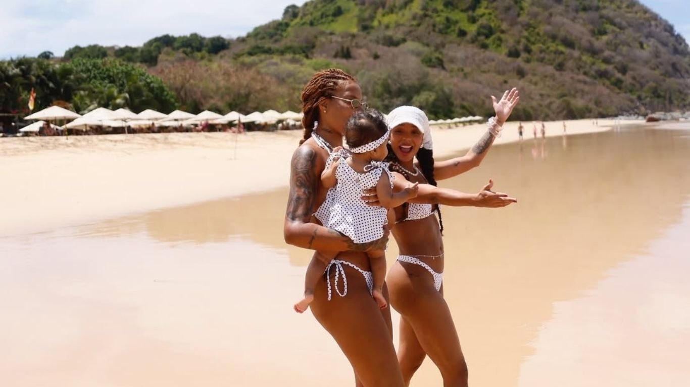 Ex-BBB Brunna Gonçalves abre álbum de fotos curtindo Noronha em família