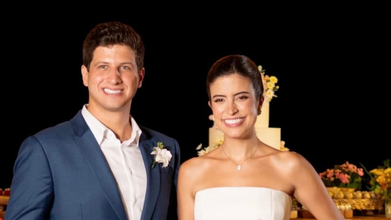 João Campos e Tabata oficializam união na histórica Capela de São Benedito