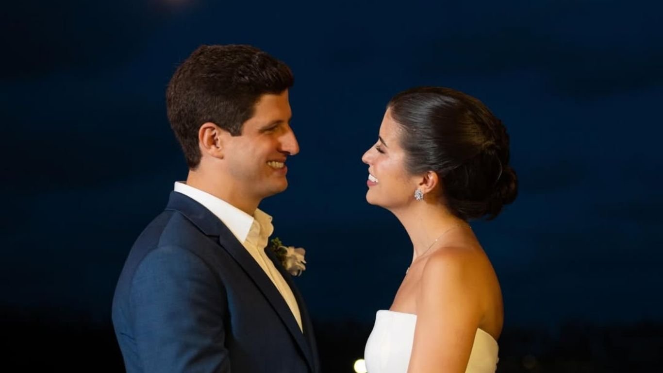 Confira novos cliques do casório de João Campos e Tabata Amaral