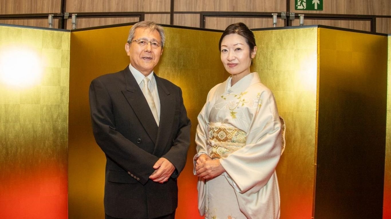 Consulado do Japão comemora aniversário do imperador em festa concorrida no Recife